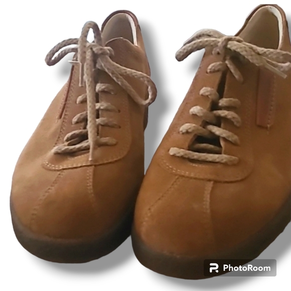 Mephisto Air-relax Tan Brown Leather Sneakers - Picture 4 of 11